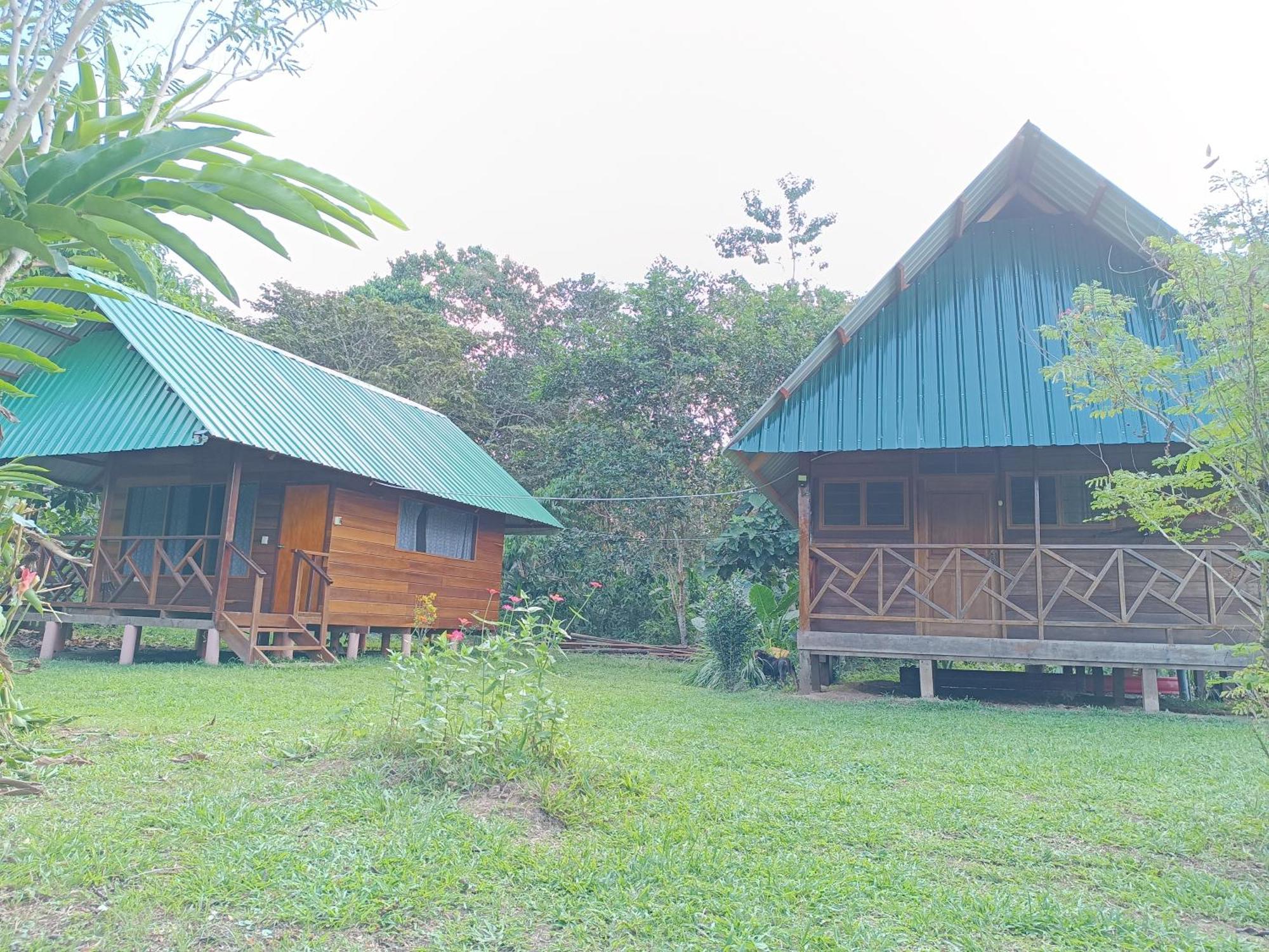 Quirquincho House Lodge ปูแอร์โต มัลโดนาโด ภายนอก รูปภาพ
