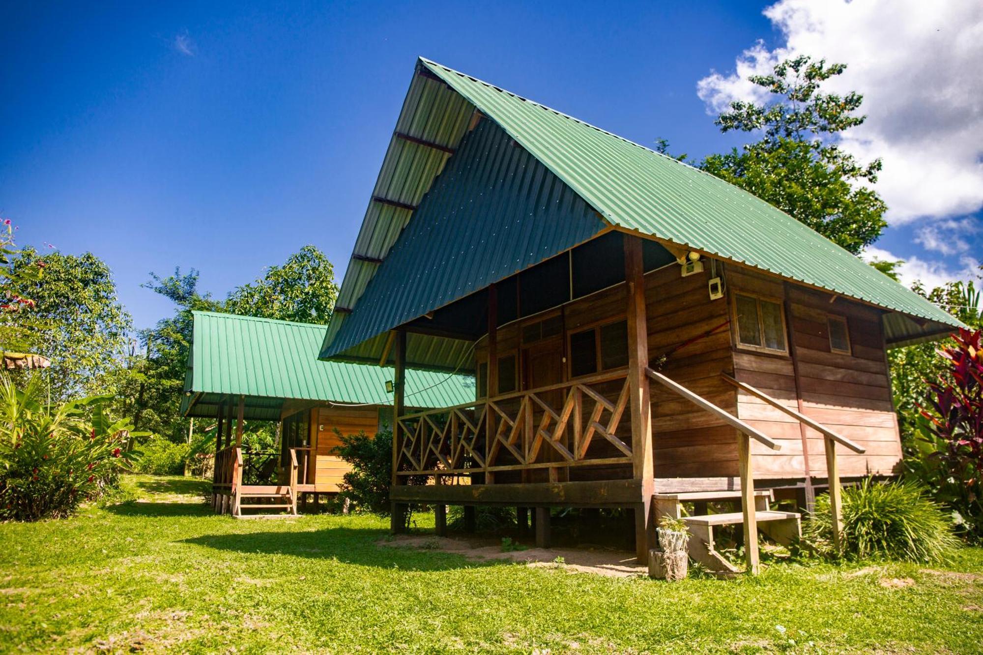 Quirquincho House Lodge ปูแอร์โต มัลโดนาโด ภายนอก รูปภาพ